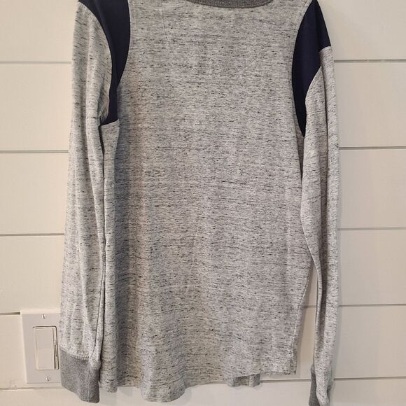 Heathered Gray Long Sleeve Shirt - Picture 4 of 5